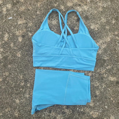 Dames yoga kleding met modieuze uitstraling