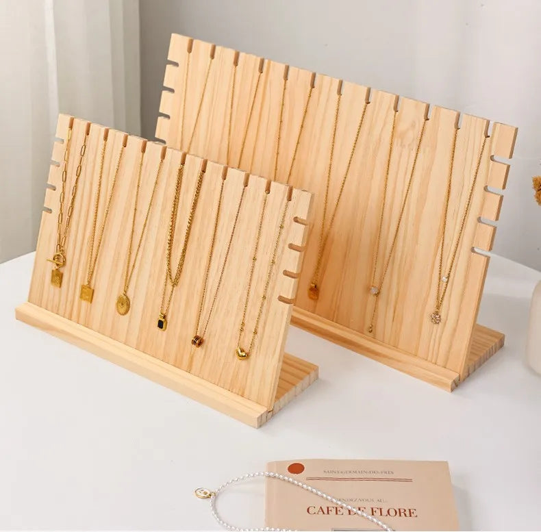 Sieradenrekje met minimalistisch frame – Strak en stijlvol