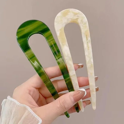 Romantische haar accessoires met kanten details
