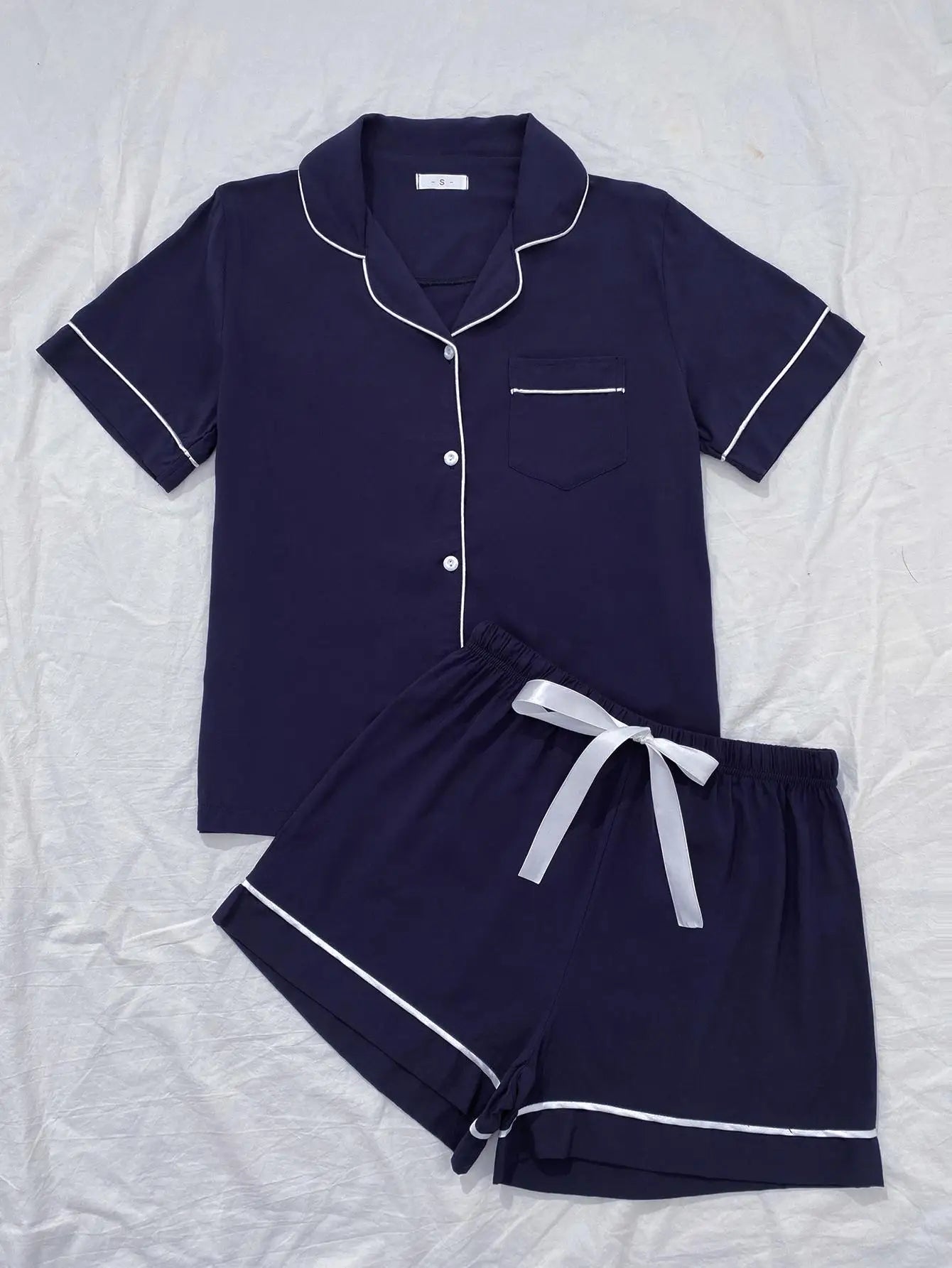 Dames pyjama set met bijpassende sokken