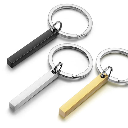 Goudkleurige naam in ketting voor een speciaal moment