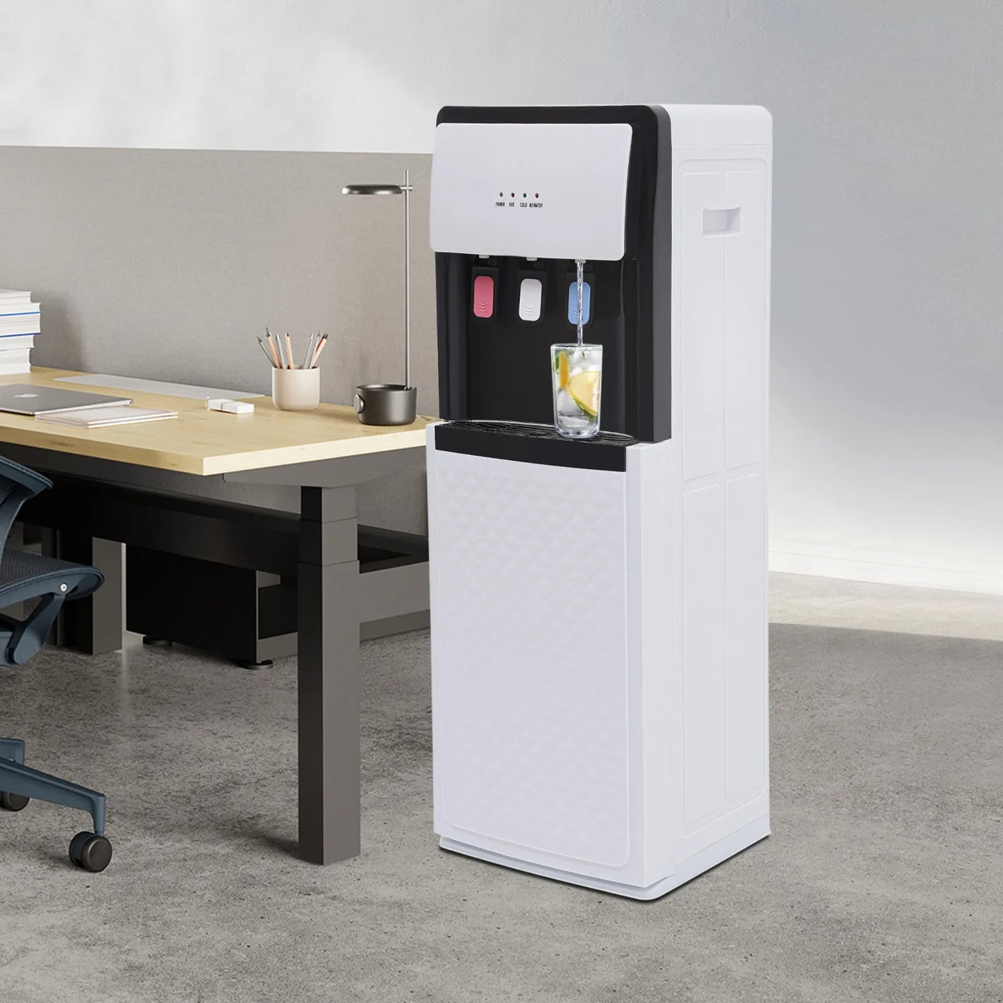 Drankdispenser met kleurrijke dop – Voor een vrolijke sfeer