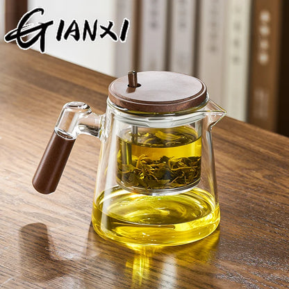 Elegante theebeker met infuser en deksel