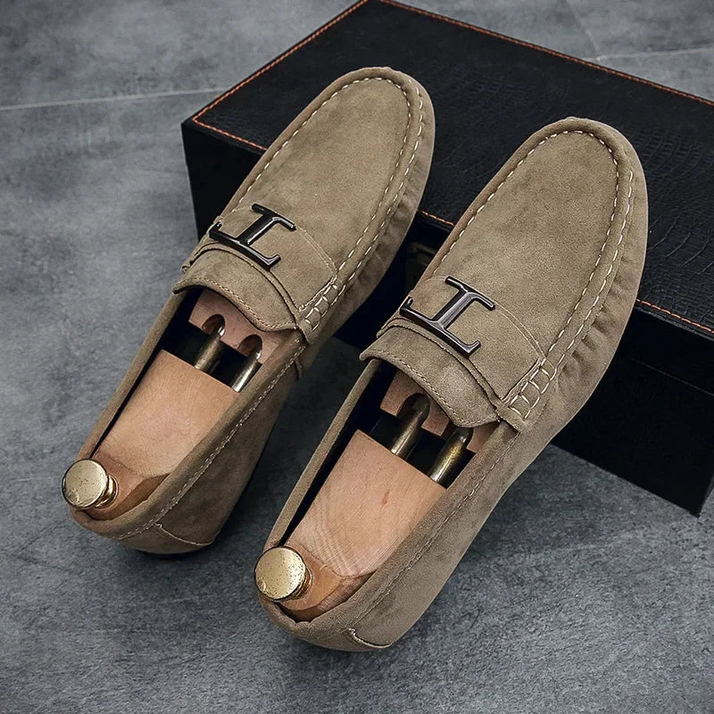 Zomerse slippers voor heren met grip