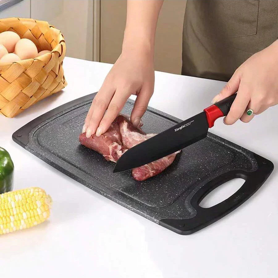 Multifunctionele snijplank met hakoppervlak