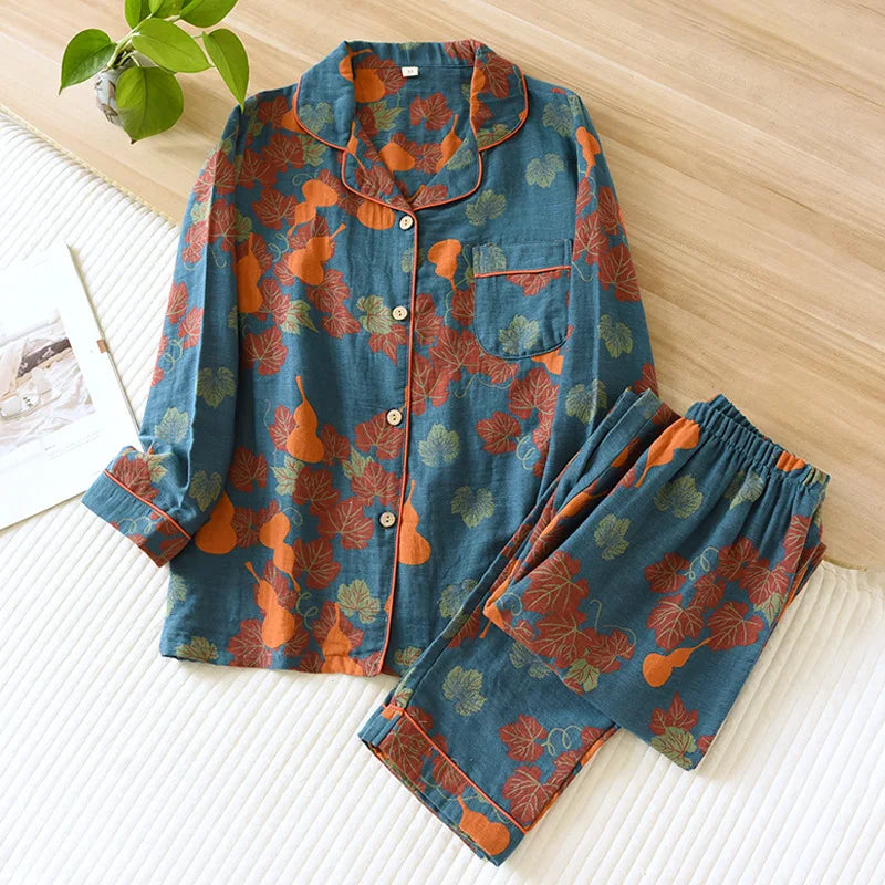 Dames pyjama Livera met trendy design