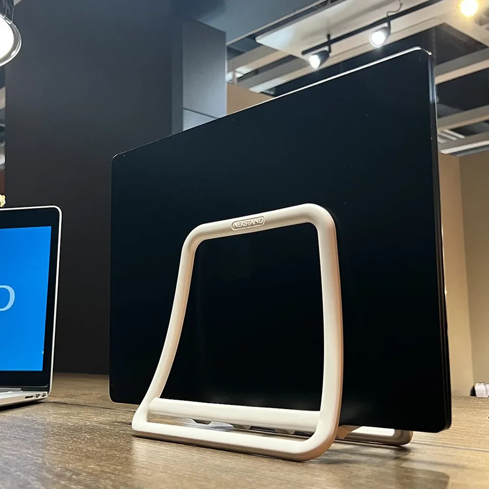 Laptop standaard geschikt voor hybride werken
