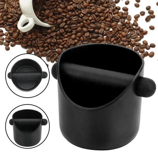 Espresso accessoires zoals doseerbeker en borstel