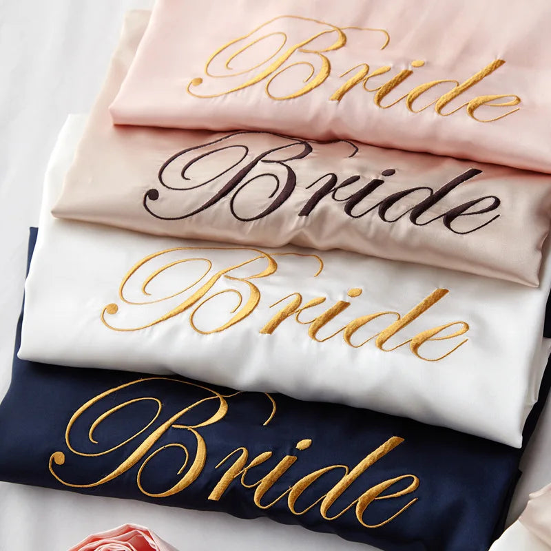 Ochtendjas Hunkemöller roze satijn – Chic en comfortabel