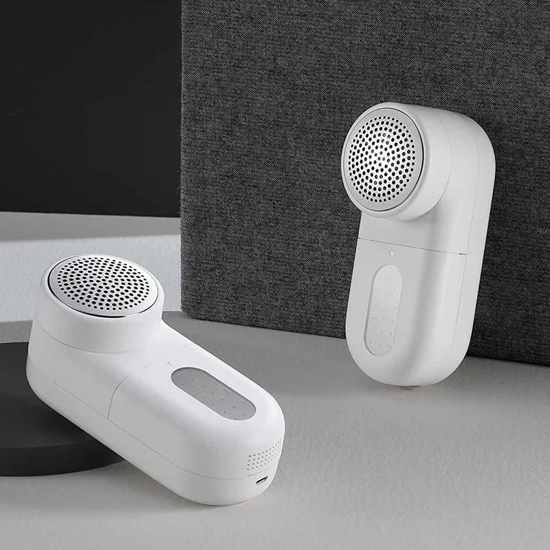 Compacte pluizentondeuse van Action voor op reis