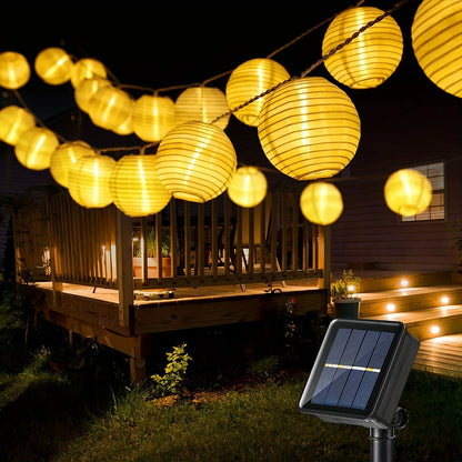 Lichtslinger met papieren lampionnetjes – Aziatische flair