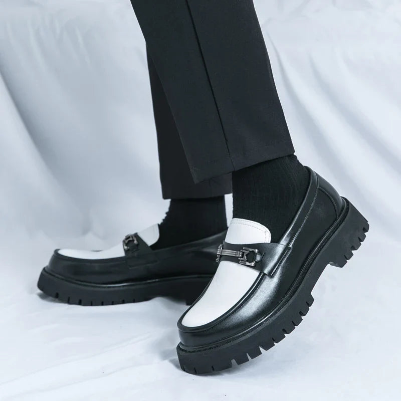 Heren schoenen in marineblauw zomermodel