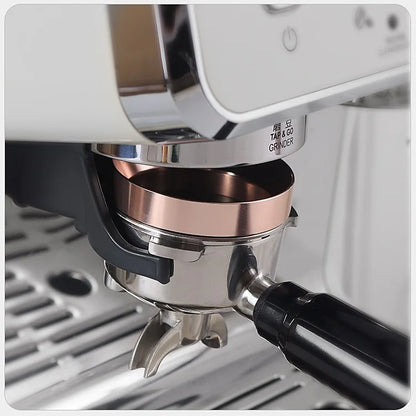 Accessoires voor espresso maken met handmachine