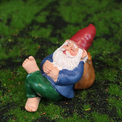 Decoratief beeldje voor tuin met vintage uitstraling