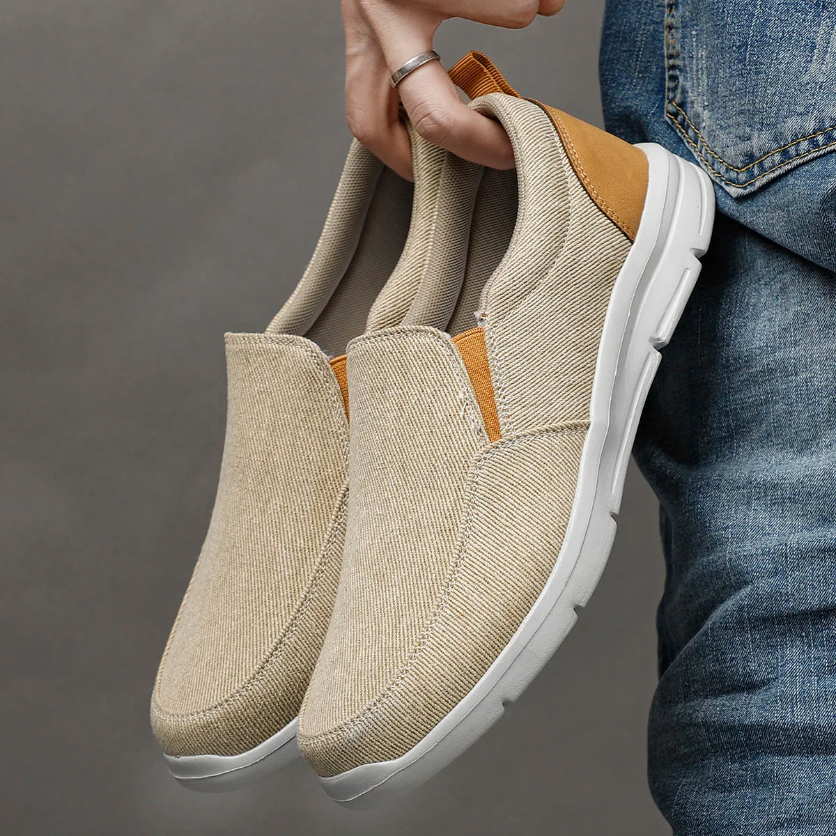Zomerse heren schoenen van ademend canvas