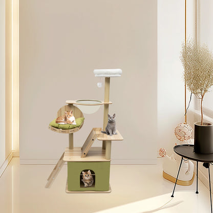 Krabpaal wanddesign met planken – Compact en praktisch