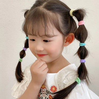 Haar accessoires met glanzende finish