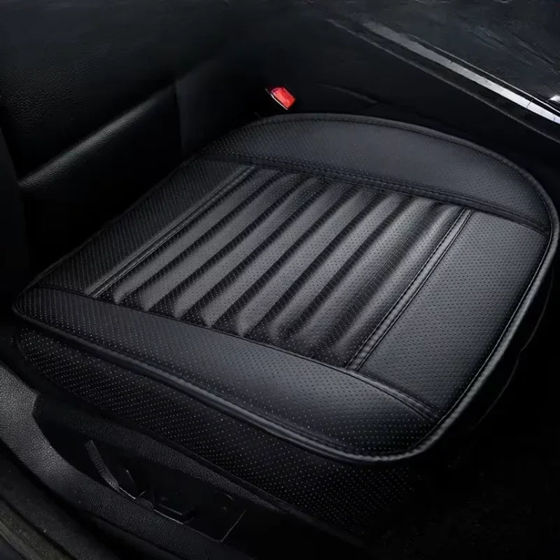 Action autostoelhoezen met modern patroon – Eigentijdse look