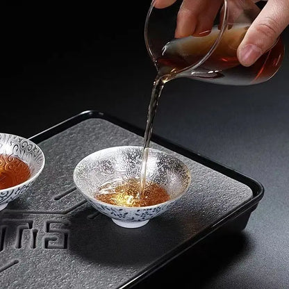 Duurzame theewaar van gerecycled glas