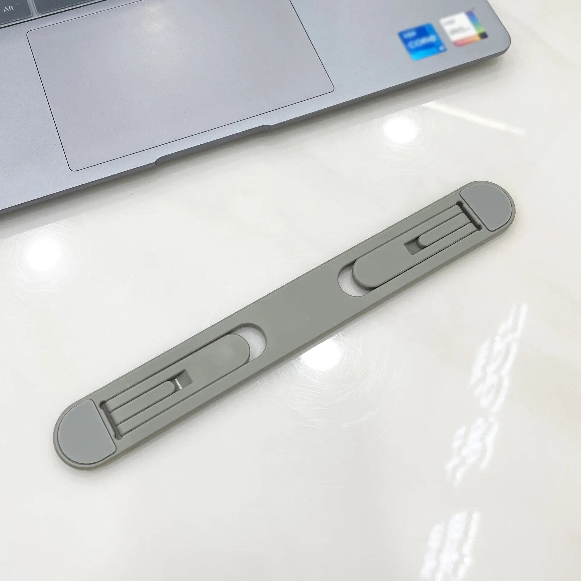 Laptop standaard met verstelbare hoogte en kanteling