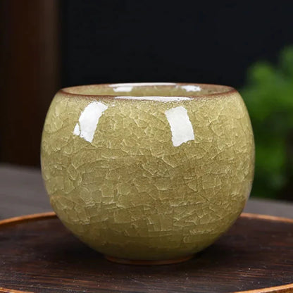 Vrolijke theewaar met kleurrijk design
