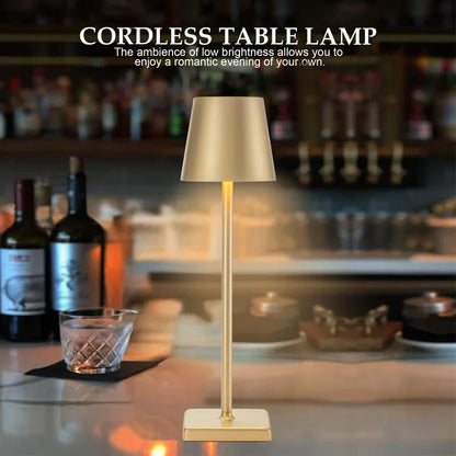 Lamp nachtkastje met opbergplek voor bril of boek – Slim ontwerp