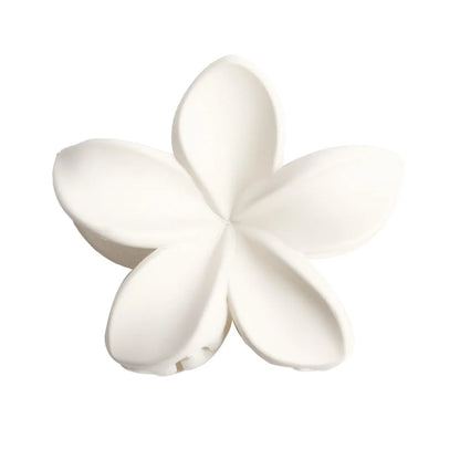 Gouden haarclip als stijlvolle accessoire