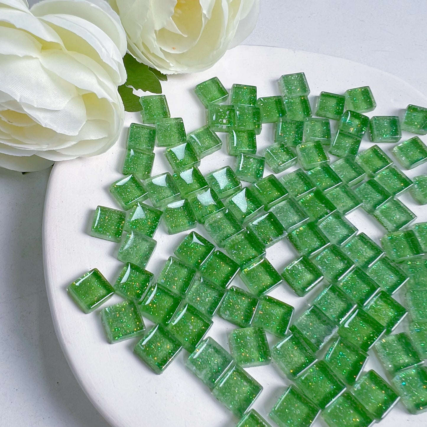 Zwarte mozaiek toilet tegels – Luxe en diepte