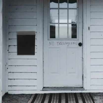 Minimalistische brievenbus voor strak exterieur
