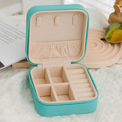 Sieradenrekje – Compact en stijlvol voor kleine collecties