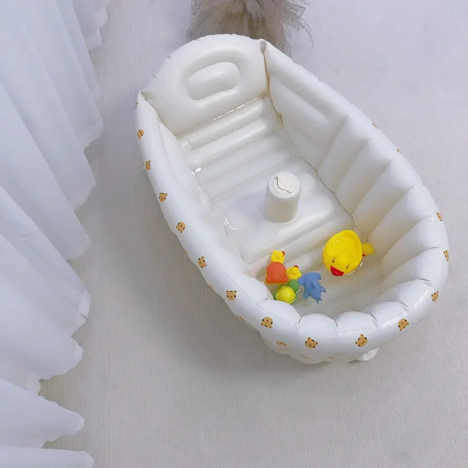 Babybadje met veilig schuine ligpositie