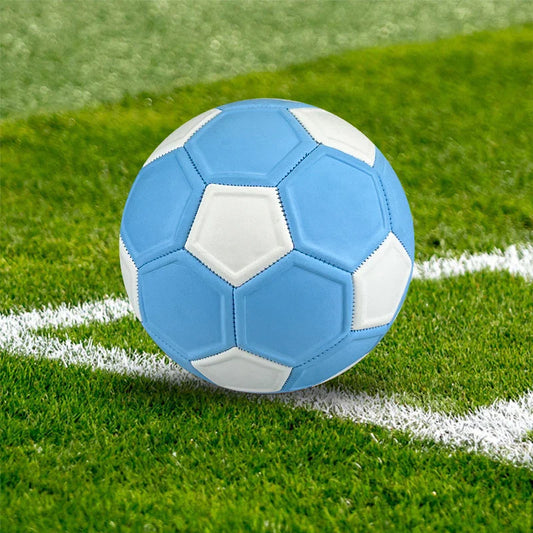 Voetbal met gestikte panelen – Duurzaam in gebruik