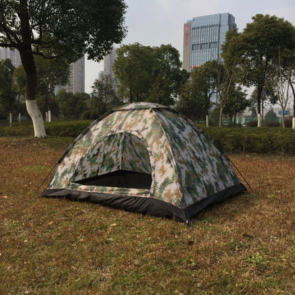 Camping tent met sterke stokken – Weerbestendig en stabiel