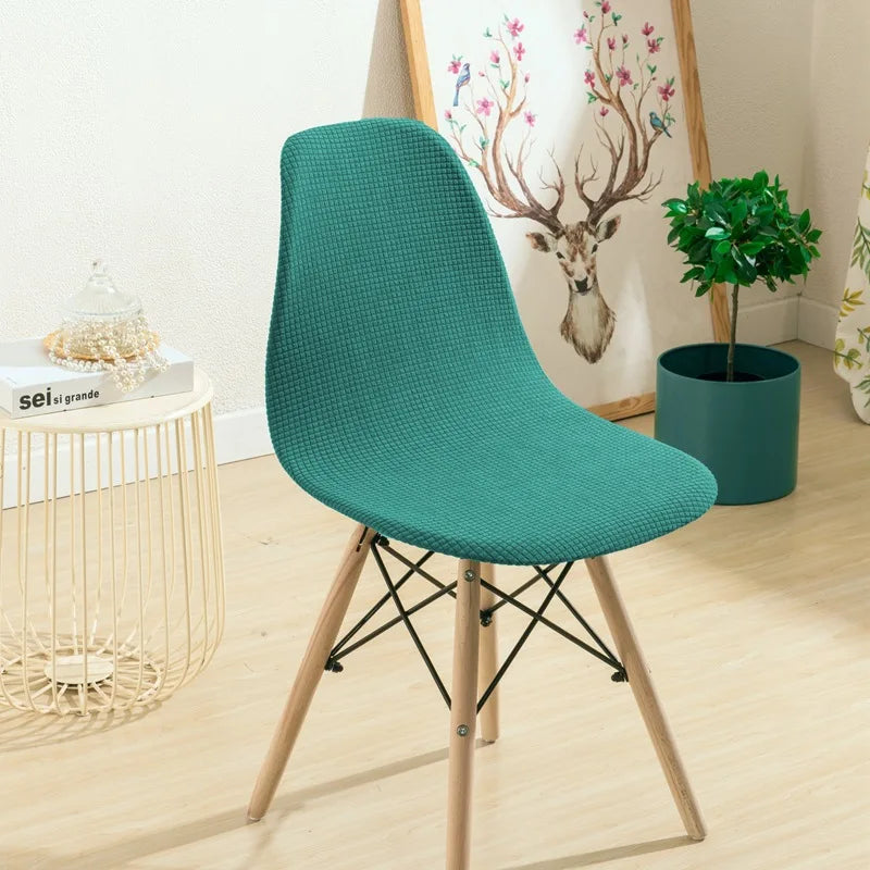 Kattenpaal met houten panelen – Rustieke look