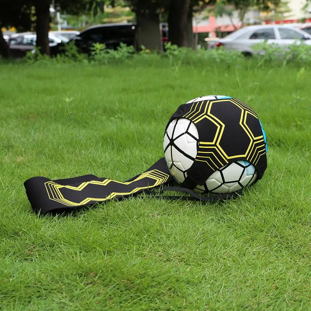 Voetbal met versterkte naden
