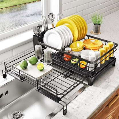 Modern kruidenrek keuken met glazen potten
