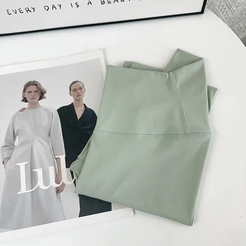 Ademende yoga kleding voor studio en outdoor
