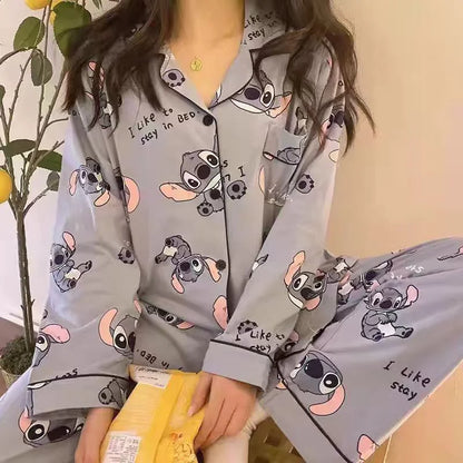 Dames pyjama met knopen – Klassiek en stijlvol