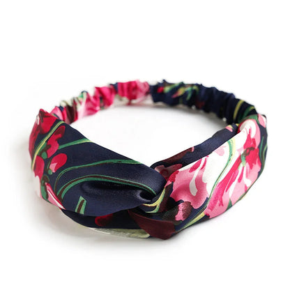 Decoratieve haarclips met vintage flair