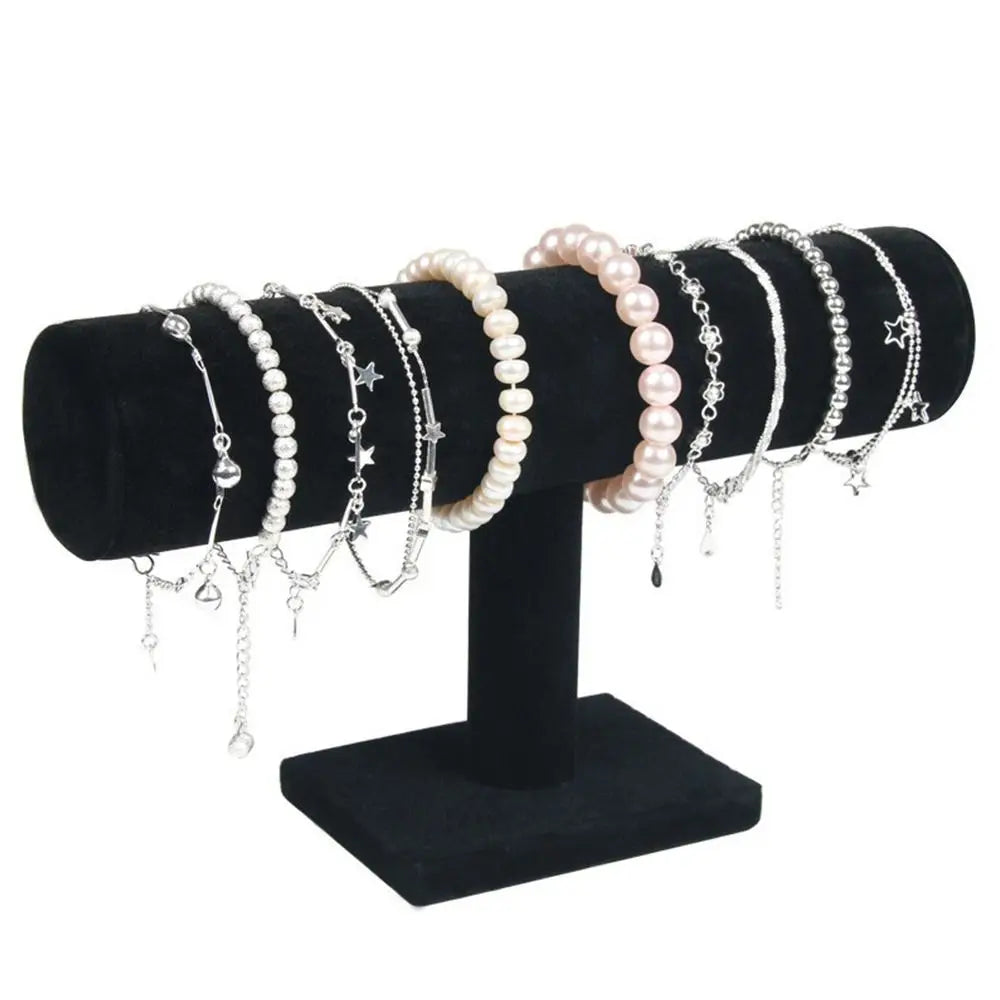 Houten sieraden standaard – Tijdloos en warm