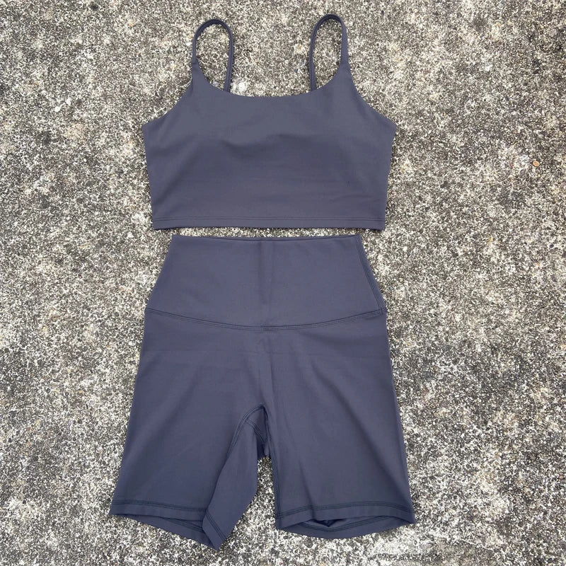 Functionele yoga kleding in stijlvolle kleuren