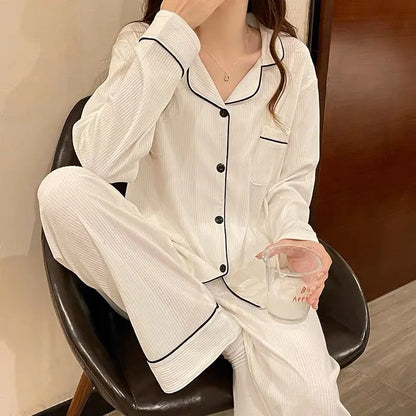 Dames pyjama Hunkemöller met kanten details