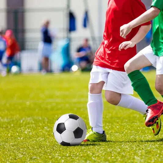 Voetbal geschikt voor harde en zachte ondergronden