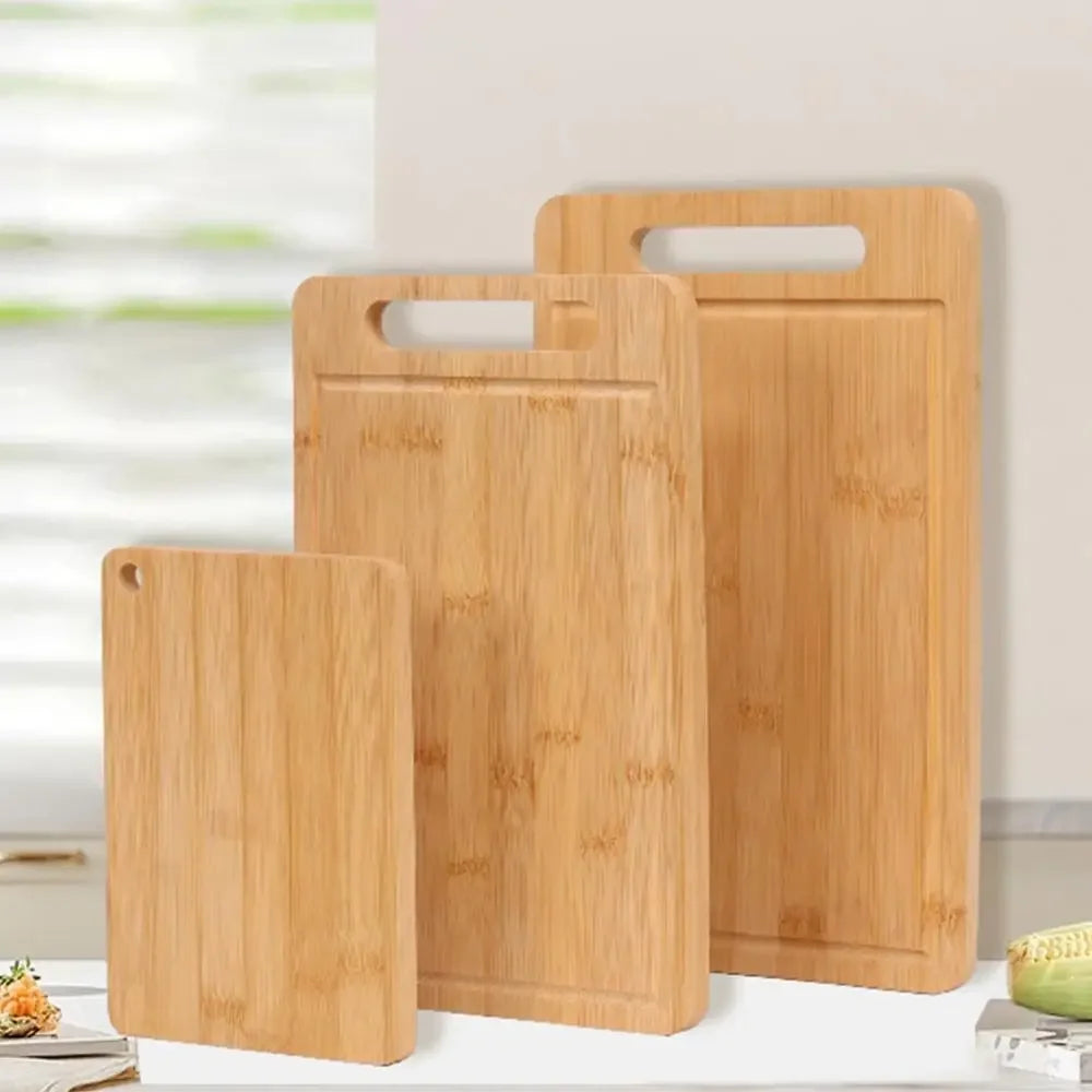 Snijplank van hout voor dagelijks gebruik in de keuken