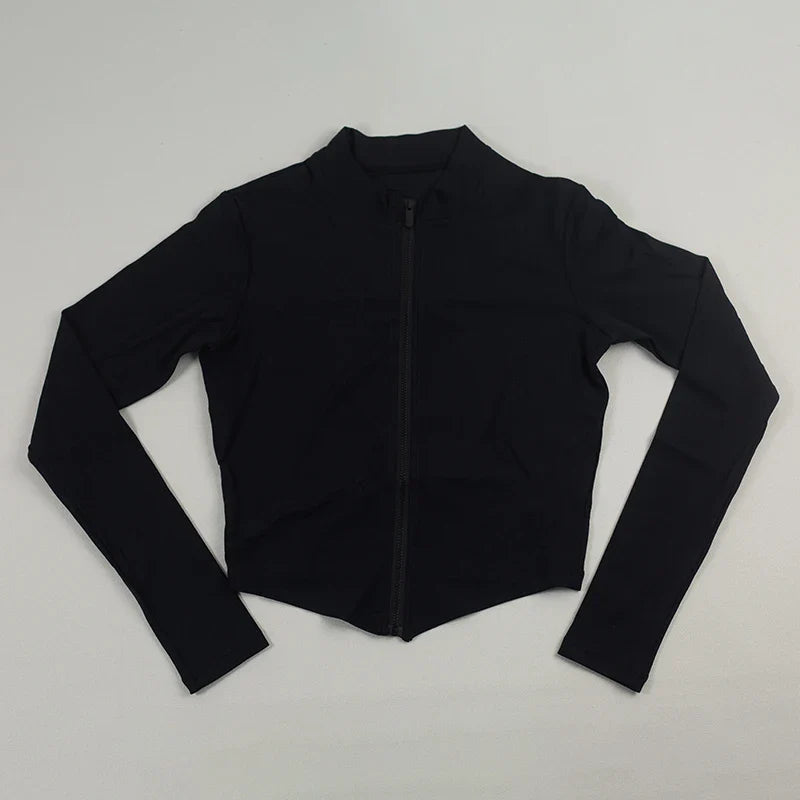 Yoga kleding hema in minimalistische stijl