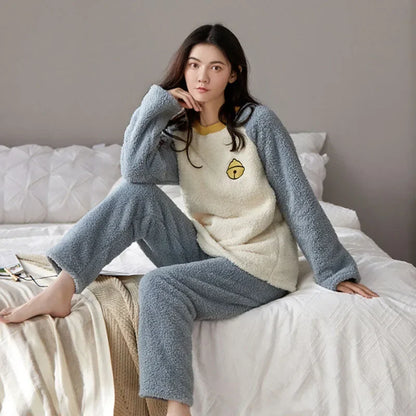 Dames pyjama met verstelbare bandjes