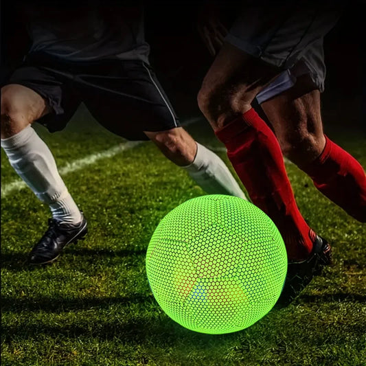 Voetbal voor dagelijks gebruik op het plein