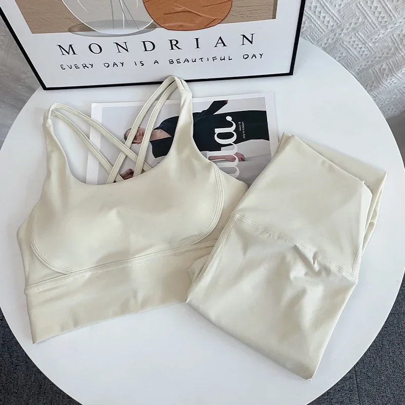 Zachte yoga kleding met hoge taille legging