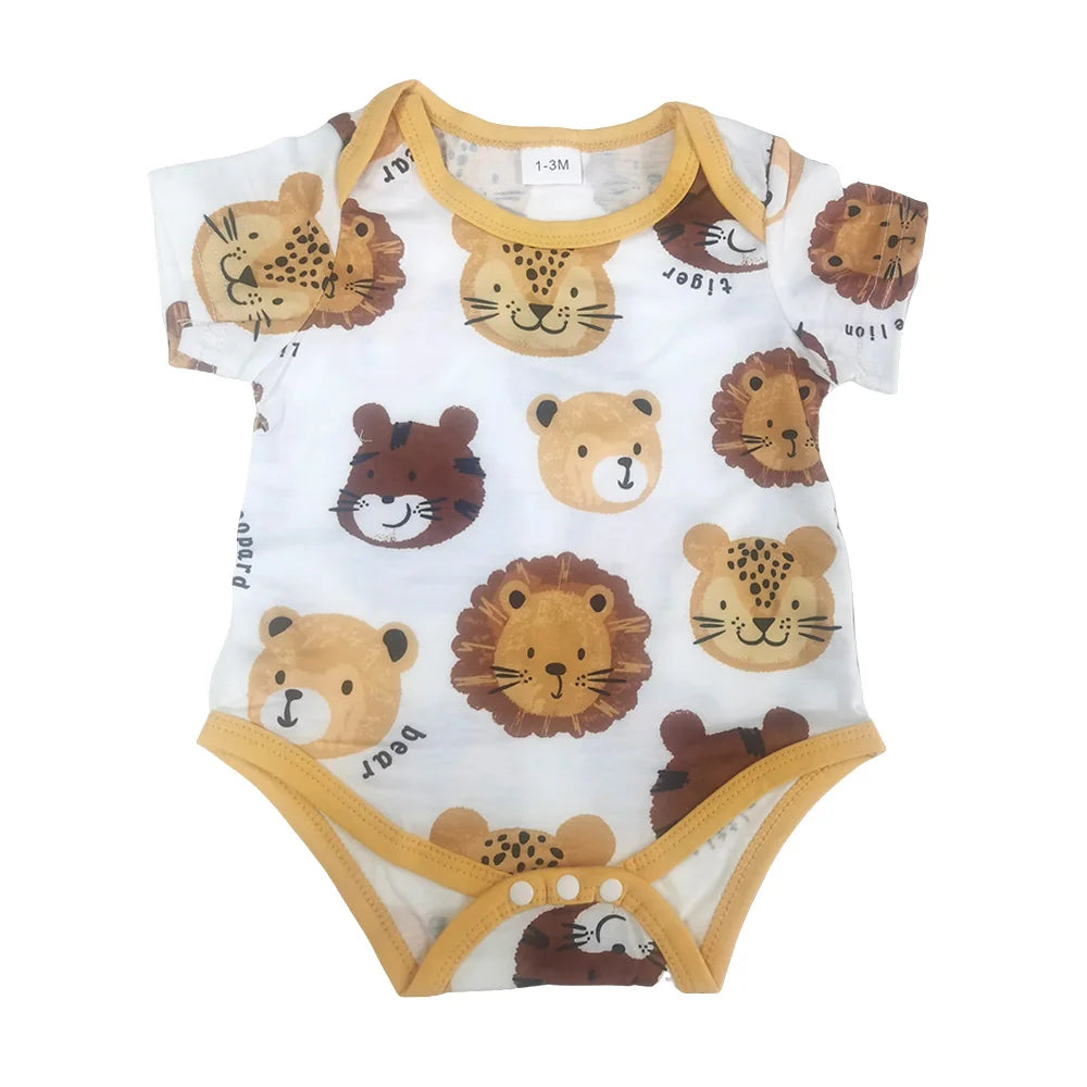 Modebewuste meisjes kleding in trendy kleuren