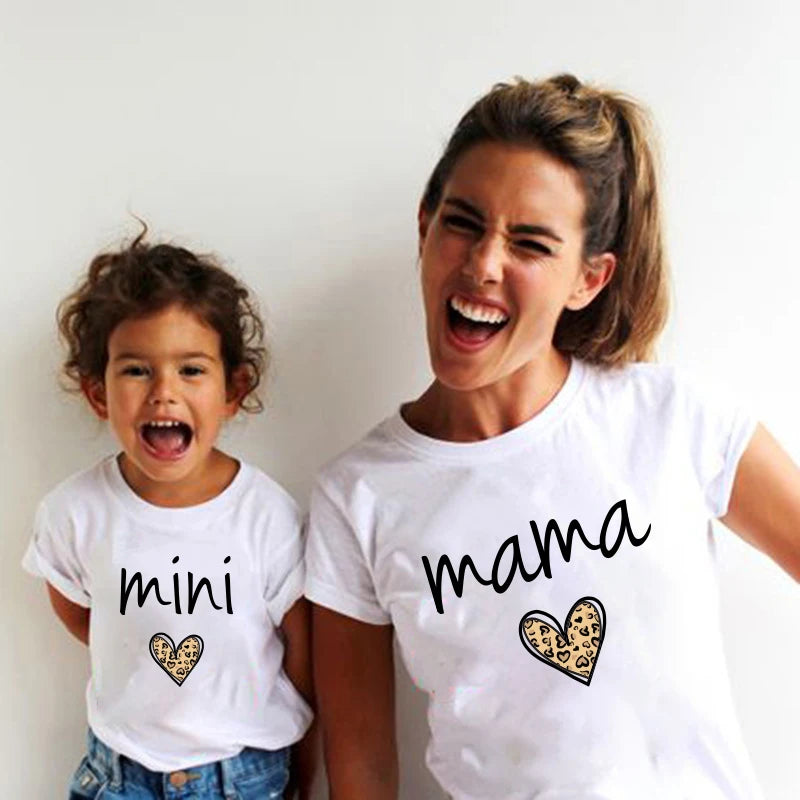 Outfits voor moeder en dochter – Stijlvol en speels